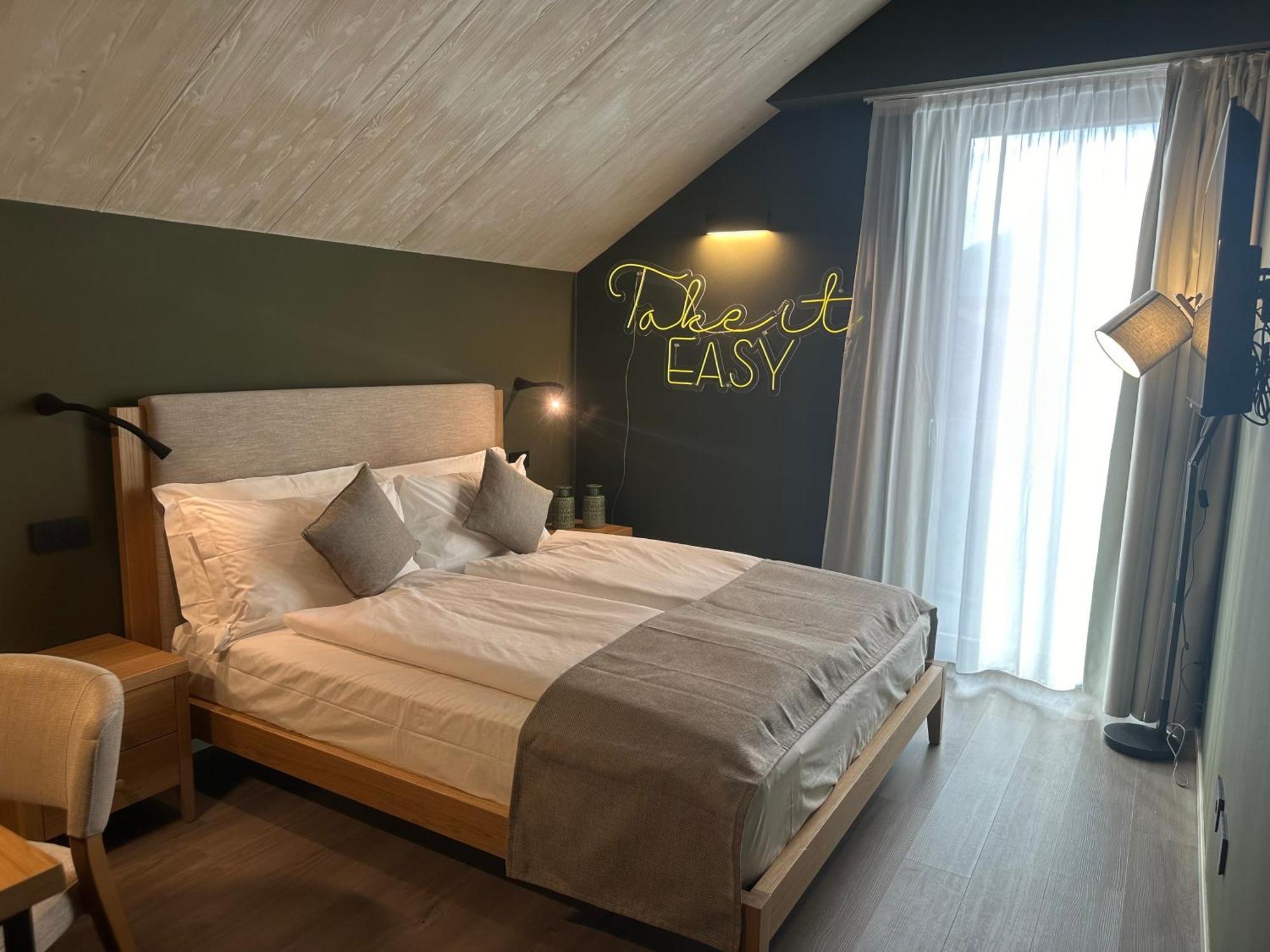 Terra Hotel Boutique Tirano Exterior photo