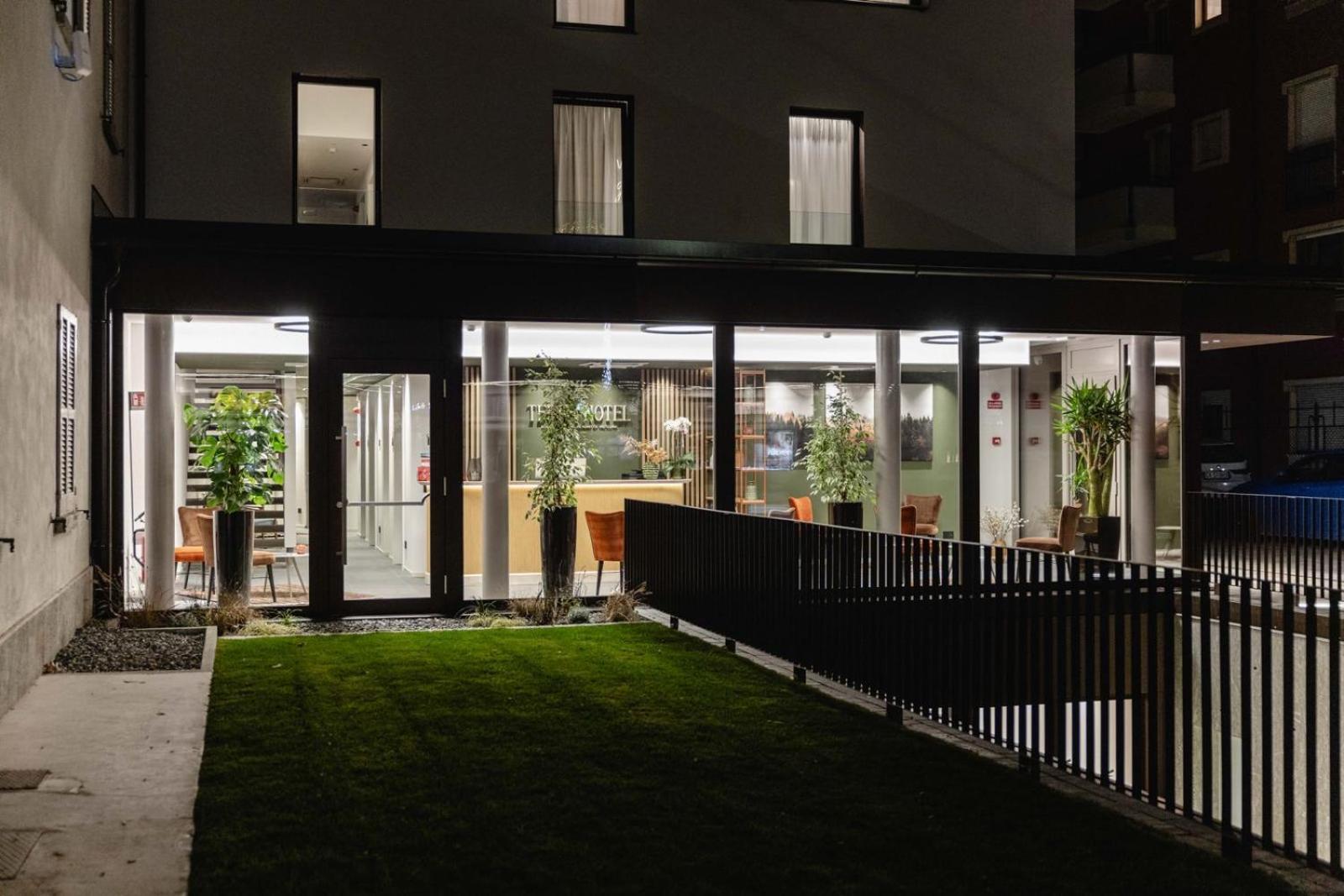 Terra Hotel Boutique Tirano Exterior photo